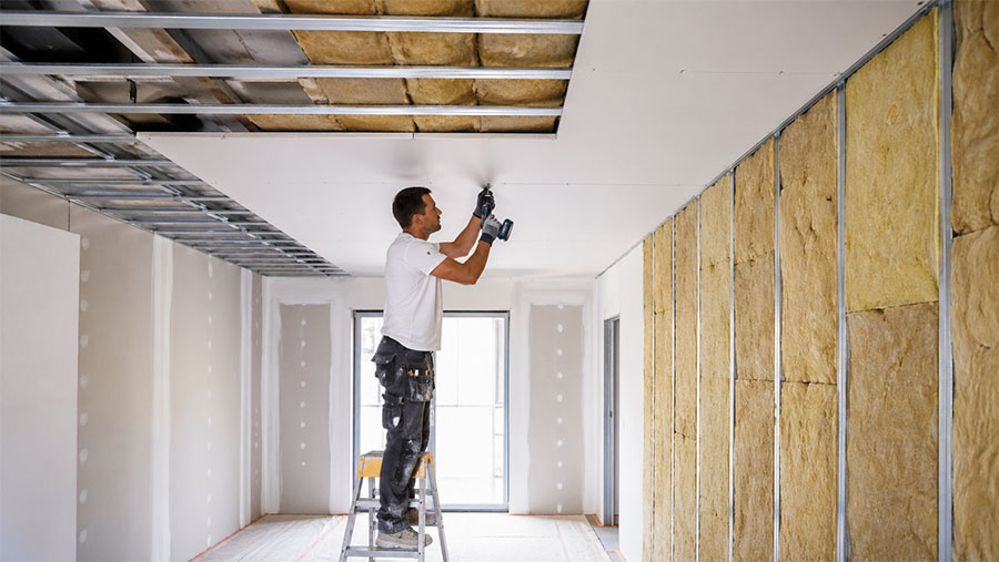 Travaux de placoplatre avec isolation et faux plafonds