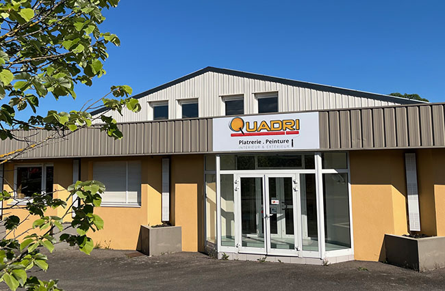 Photo d’attente d’un chantier de rénovation extérieure