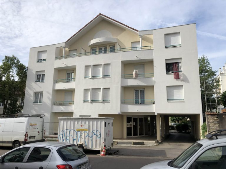 Façade de la résidence située au 3 rue de Beaune à Dijon